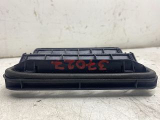 bontott RENAULT CLIO IV Csomagtér Szellőző Hátsó