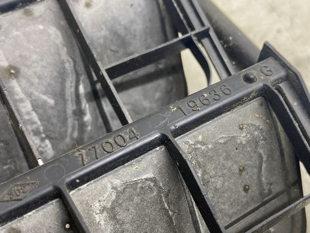 bontott RENAULT CLIO IV Csomagtér Szellőző Hátsó