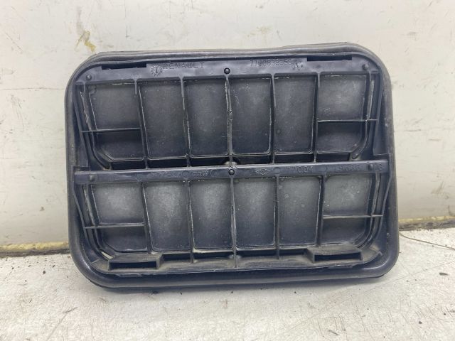bontott RENAULT CLIO IV Csomagtér Szellőző Hátsó
