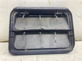 bontott RENAULT CLIO IV Csomagtér Szellőző Hátsó
