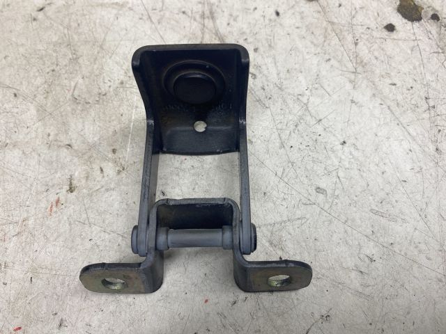 bontott RENAULT CLIO IV Csomagtérajtó Bal Zsanér