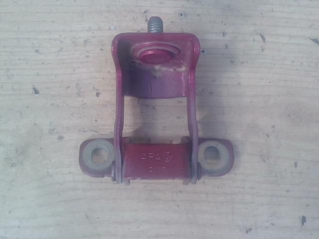 bontott RENAULT CLIO IV Csomagtérajtó Bal Zsanér