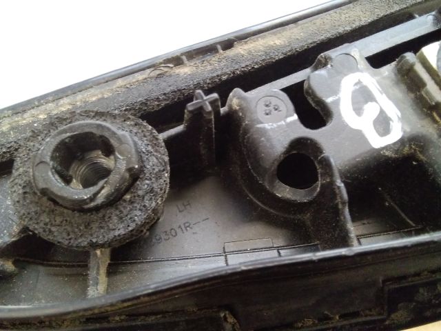 bontott RENAULT CLIO IV Csomagtérajtó Díszléc