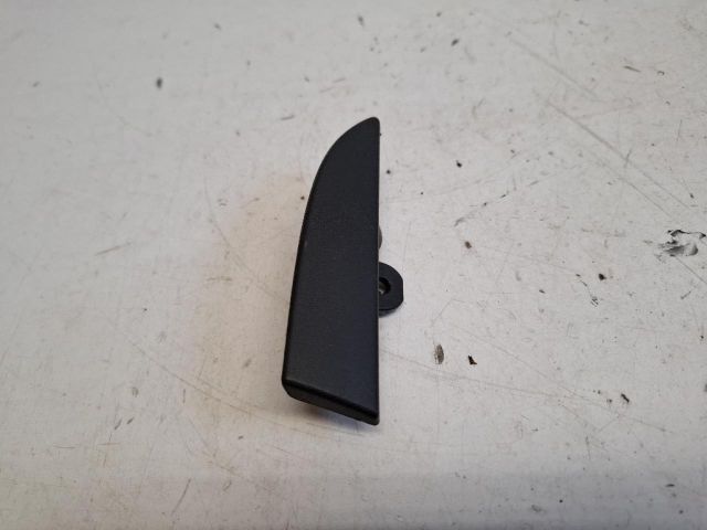 bontott RENAULT CLIO IV Csomagtérajtó Díszléc