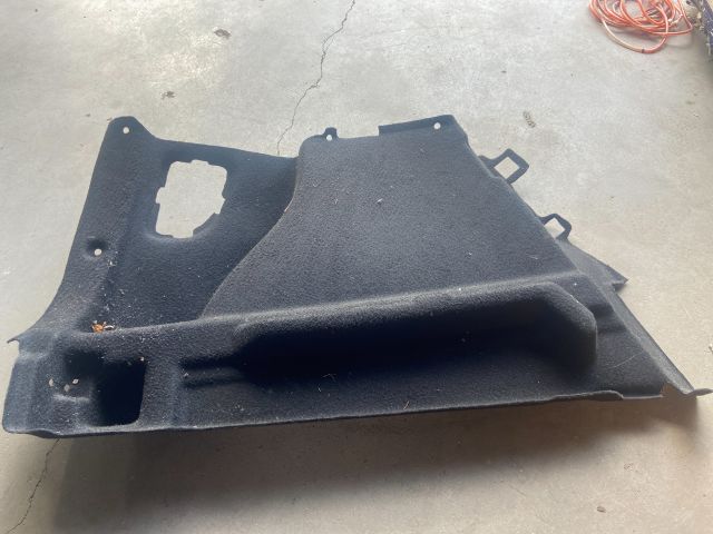 bontott RENAULT CLIO IV Csomagtérajtó Kárpit