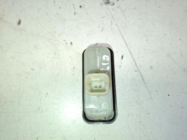 bontott RENAULT CLIO IV Csomagtérajtó Kilincs