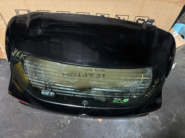 bontott RENAULT CLIO IV Csomagtérajtó (Részeivel)