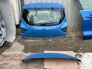 bontott RENAULT CLIO IV Csomagtérajtó (Részeivel)