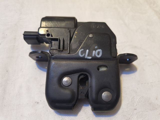 bontott RENAULT CLIO IV Csomagtérajtó Zárszerkezet