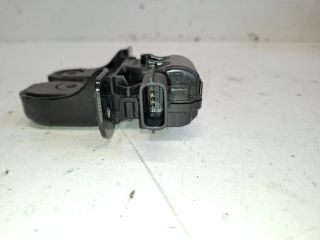 bontott RENAULT CLIO IV Csomagtérajtó Zárszerkezet