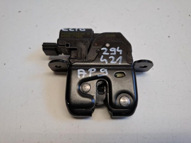 bontott RENAULT CLIO IV Csomagtérajtó Zárszerkezet