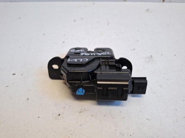 bontott RENAULT CLIO IV Csomagtérajtó Zárszerkezet