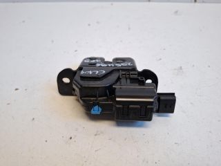 bontott RENAULT CLIO IV Csomagtérajtó Zárszerkezet