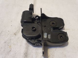 bontott RENAULT CLIO IV Csomagtérajtó Zárszerkezet