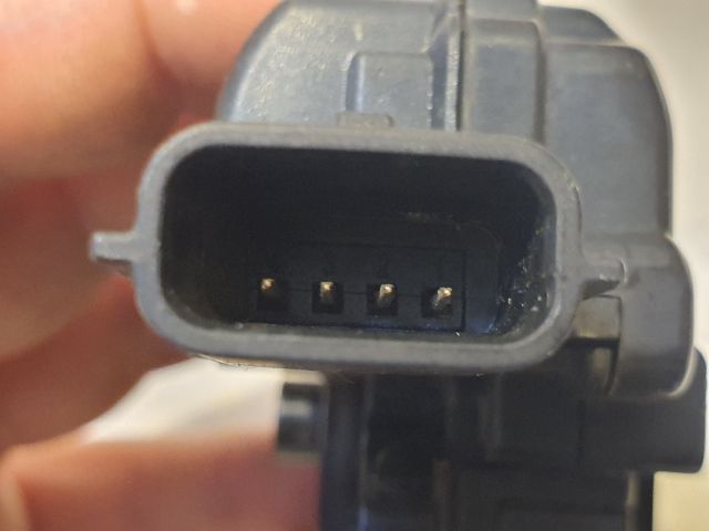 bontott RENAULT CLIO IV Csomagtérajtó Zárszerkezet