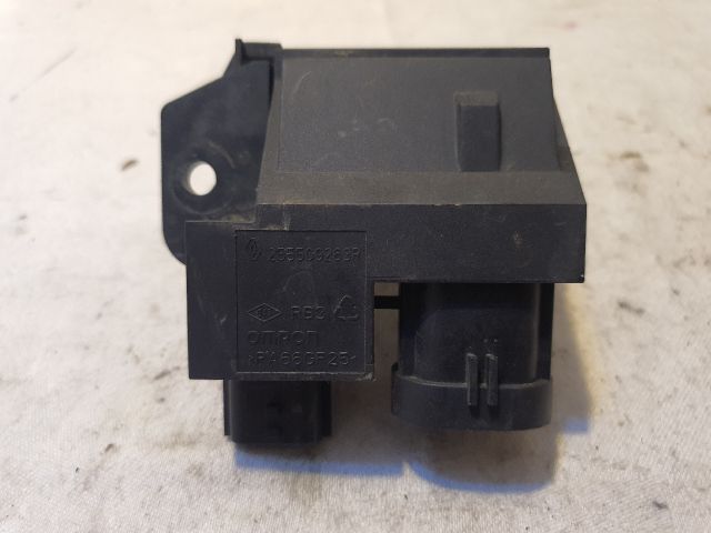 bontott RENAULT CLIO IV Előtét Ellenállás Hűtőventilátor