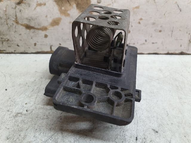 bontott RENAULT CLIO IV Előtét Ellenállás Hűtőventilátor