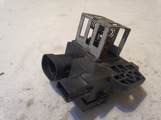 bontott RENAULT CLIO IV Előtét Ellenállás Hűtőventilátor