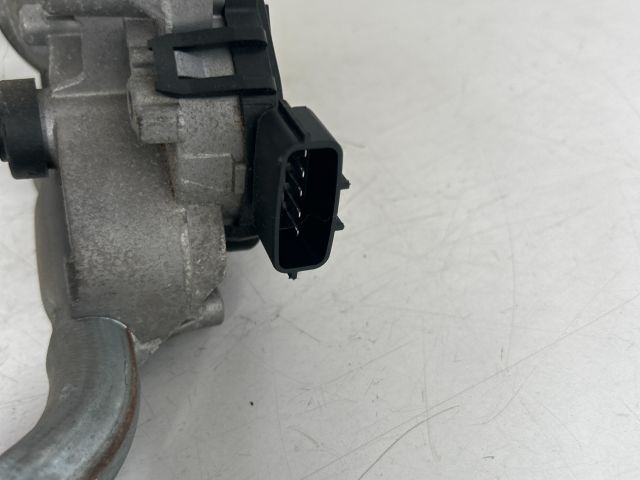 bontott RENAULT CLIO IV Első Ablaktörlő Szerkezet Motorral