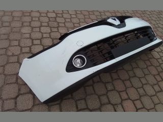 bontott RENAULT CLIO IV Első Lökhárító (Részeivel)