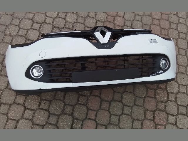 bontott RENAULT CLIO IV Első Lökhárító (Részeivel)