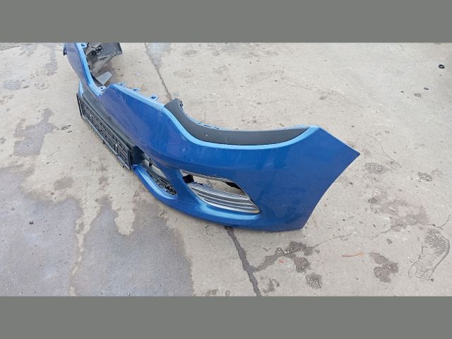 bontott RENAULT CLIO IV Első Lökhárító (Részeivel)