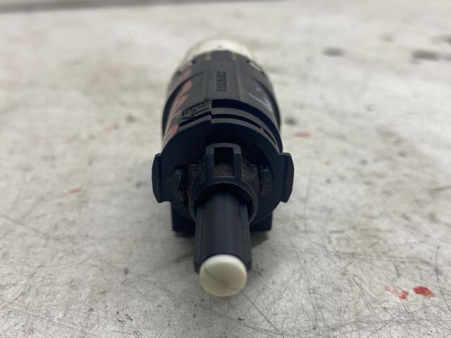 bontott RENAULT CLIO IV Fék Pedál Kapcsoló