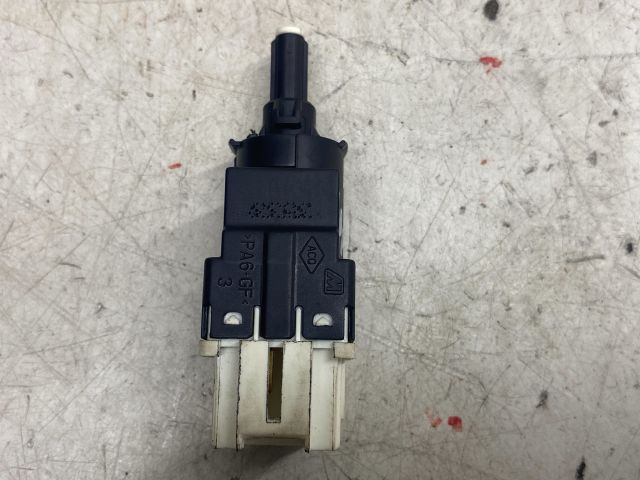 bontott RENAULT CLIO IV Fék Pedál Kapcsoló