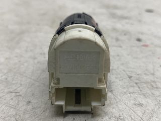 bontott RENAULT CLIO IV Fék Pedál Kapcsoló