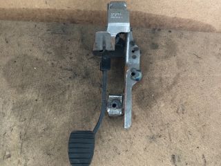 bontott RENAULT CLIO IV Fékpedál