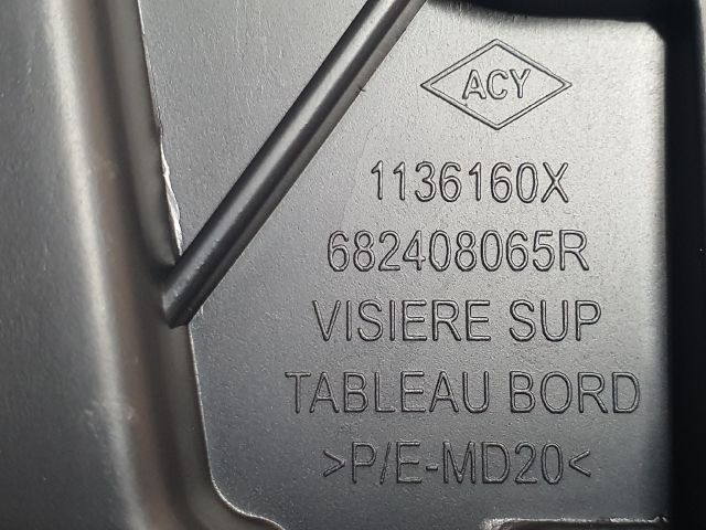 bontott RENAULT CLIO IV Felső Műszerfal Burkolat