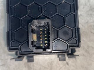 bontott RENAULT CLIO IV Fényszórómagasság Állító Kapcsoló