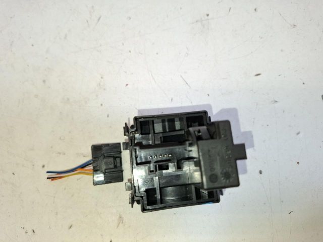 bontott RENAULT CLIO IV Fényszórómagasság Állító Kapcsoló