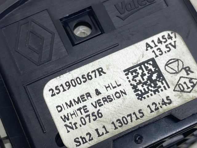 bontott RENAULT CLIO IV Fényszórómagasság Állító Kapcsoló