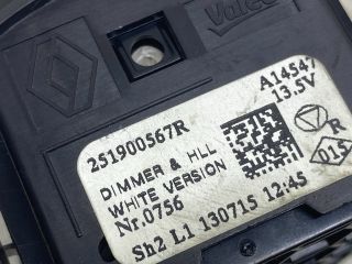 bontott RENAULT CLIO IV Fényszórómagasság Állító Kapcsoló