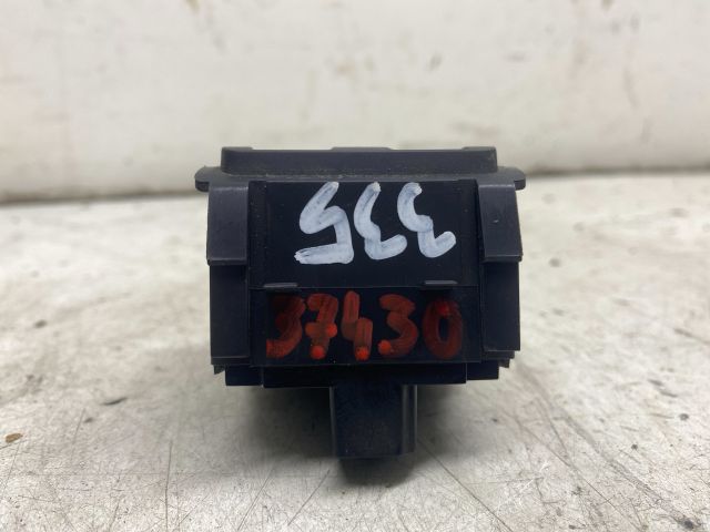 bontott RENAULT CLIO IV Fényszórómagasság Állító Kapcsoló