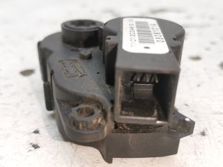 bontott RENAULT CLIO IV Fűtés Állító Motor