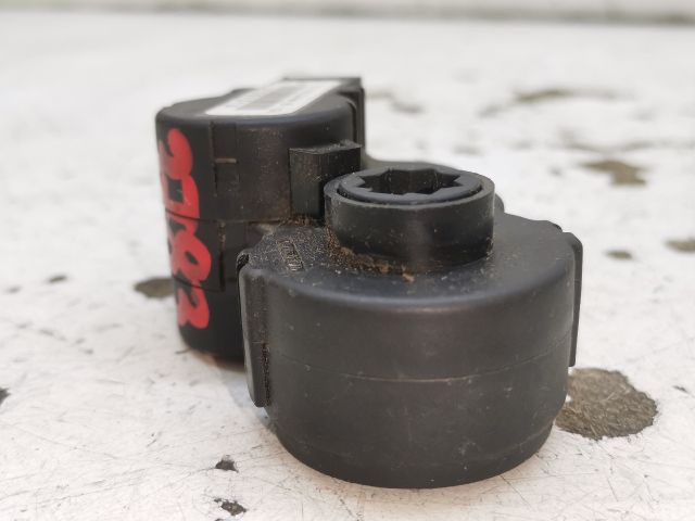 bontott RENAULT CLIO IV Fűtés Állító Motor