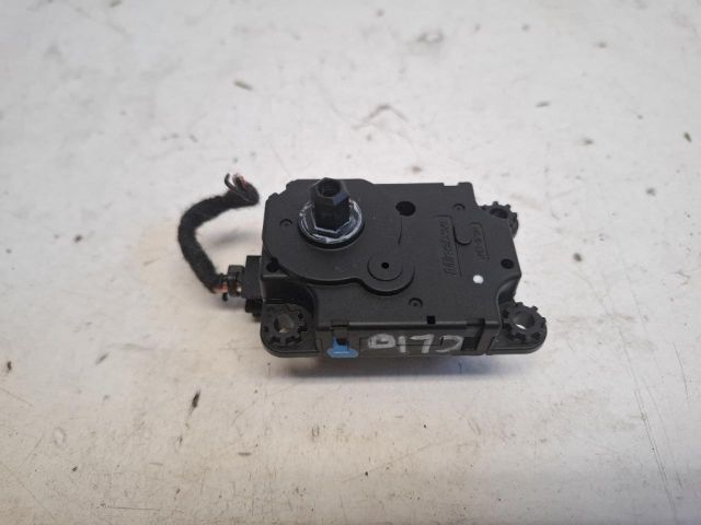 bontott RENAULT CLIO IV Fűtés Állító Motor