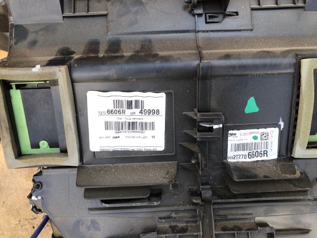 bontott RENAULT CLIO IV Fűtés Box