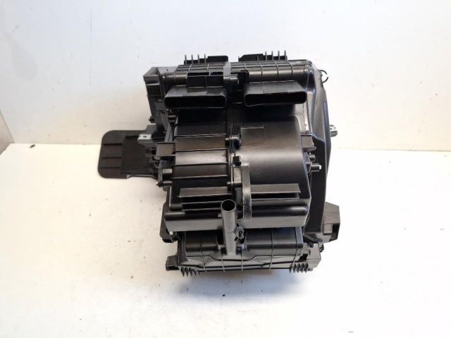 bontott RENAULT CLIO IV Fűtés Box