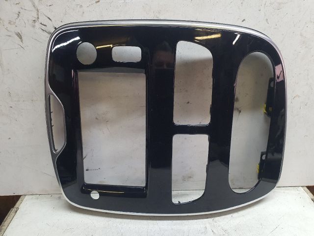 bontott RENAULT CLIO IV Fűtéskapcsoló Keret