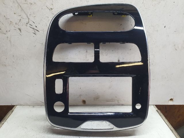 bontott RENAULT CLIO IV Fűtéskapcsoló Keret