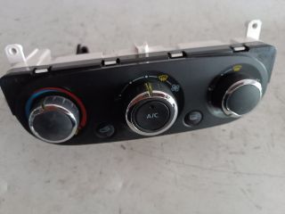 bontott RENAULT CLIO IV Fűtéskapcsoló (manuális klímás)