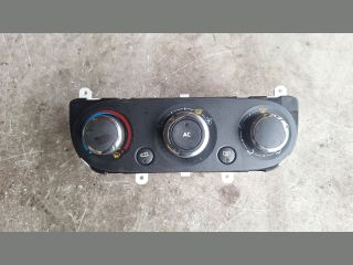 bontott RENAULT CLIO IV Fűtéskapcsoló (manuális klímás)
