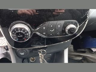 bontott RENAULT CLIO IV Fűtéskapcsoló (manuális klímás)