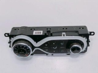 bontott RENAULT CLIO IV Fűtéskapcsoló (manuális klímás)