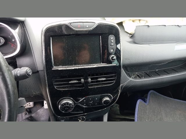 bontott RENAULT CLIO IV Fűtéskapcsoló (manuális klímás)