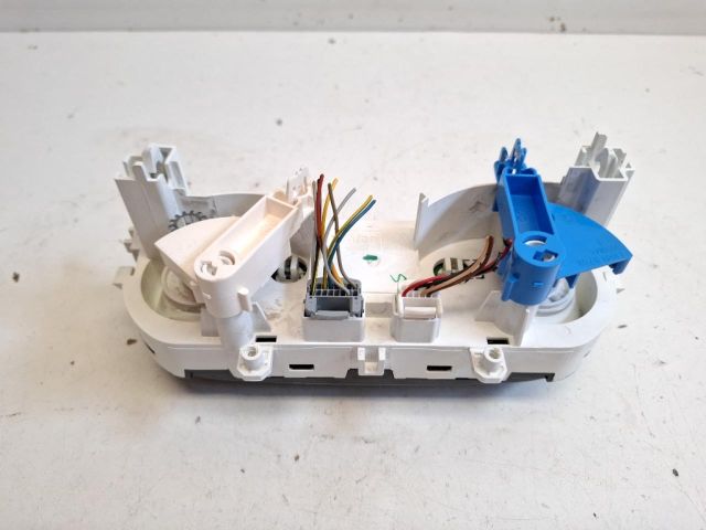 bontott RENAULT CLIO IV Fűtéskapcsoló