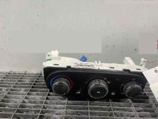 bontott RENAULT CLIO IV Fűtéskapcsoló